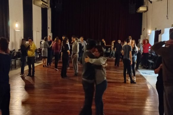 Vuelve la Práctica Abierta de Tango a La Vieja Usina